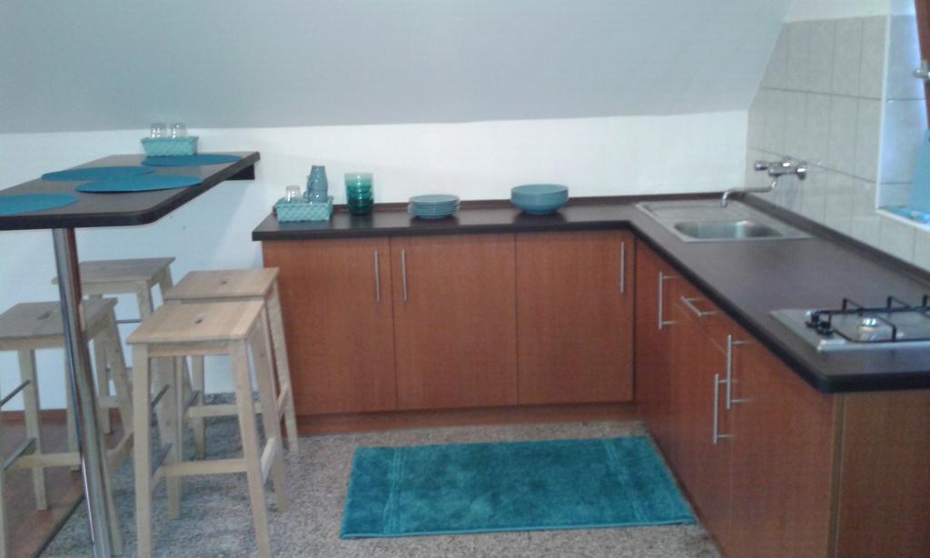 Szalma Vendeghaz Hotel Mogyorosbanya Bagian luar foto
